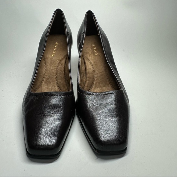 AEROSOLES Envy Heels Shoes Women's Size 8 M Dark Brown Leather Career Office - Picture 2 of 11